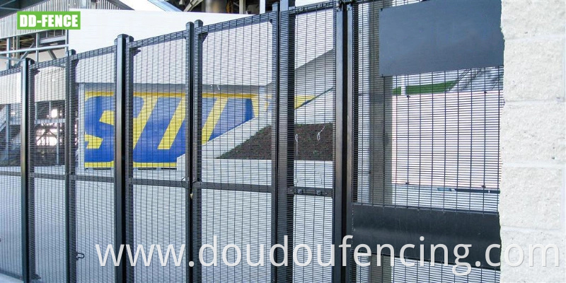 High Security Welded 358 Anti Climb Cut Metal Fence for Villa Industry Airport Commercial Area